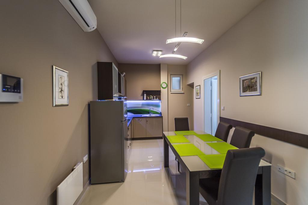 Apartman Cesaric Eszék Kültér fotó